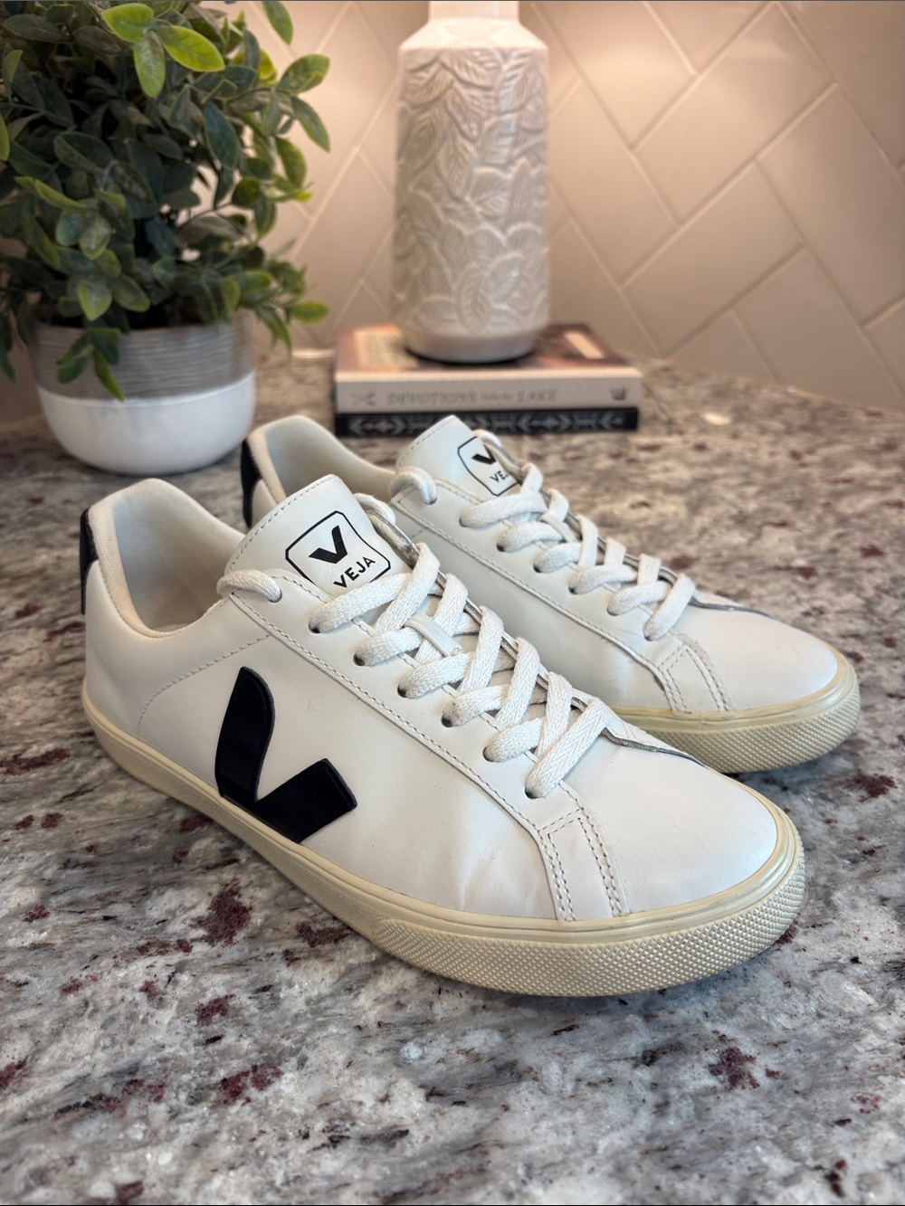 Veja Esplar (Women’s size 7) White Leather Sneakers with Black V Logo
